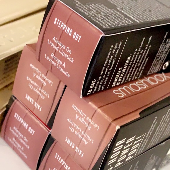 Beauty box’s , skin care and make up ! - Picture 6 of 16